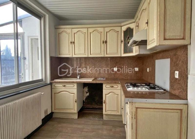 Maison - 110 m² - 5 pièces