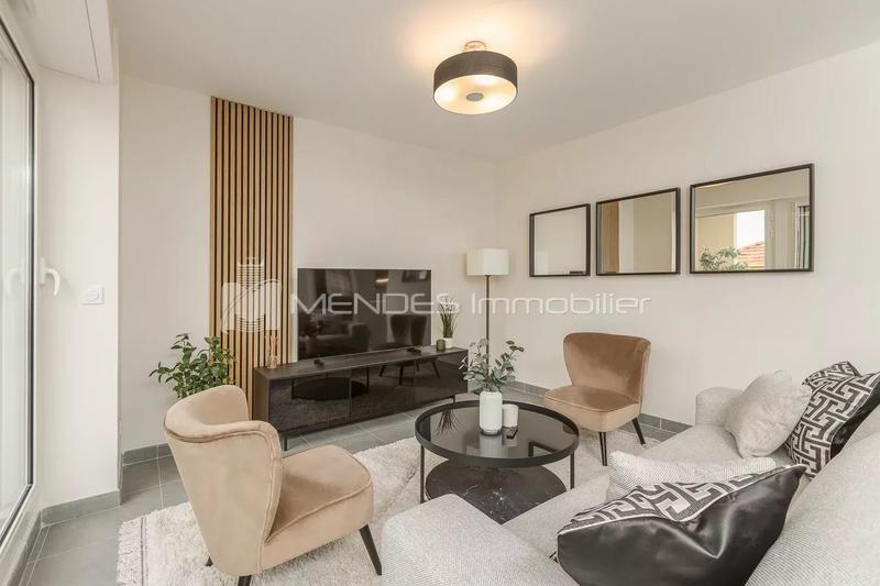 Villa sur toit - 79 m² - 4 pièces