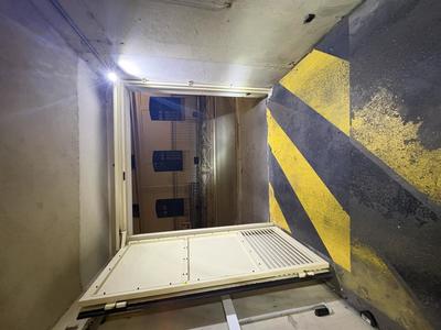 Parking / Garage - 12 m²