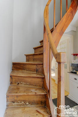 Maison traditionnelle - 135 m² - 5 pièces