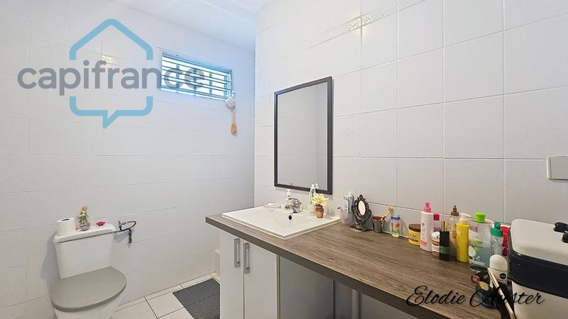 Villa - 226 m² - 8 pièces