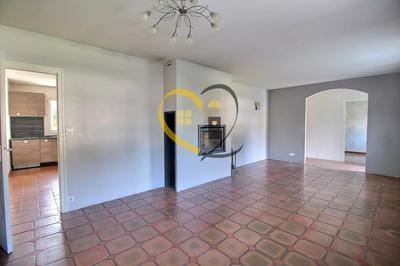 Maison - 177 m² - 6 pièces