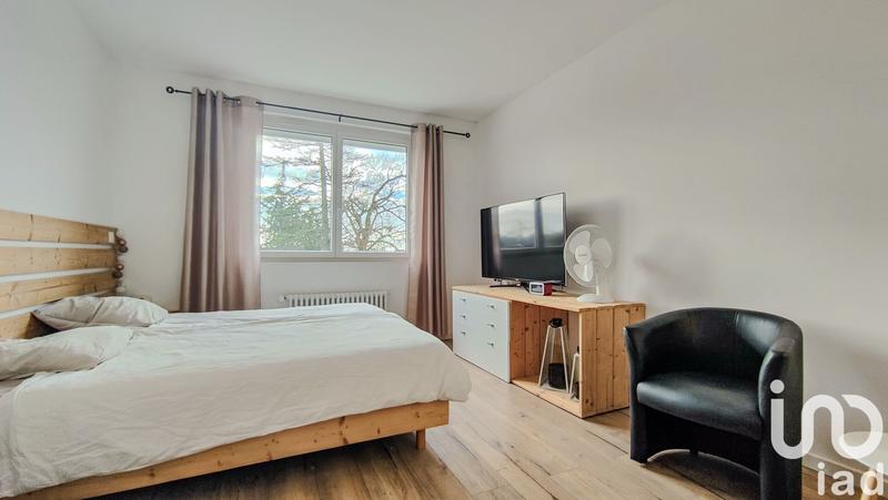 Maison - 251 m² - 9 pièces