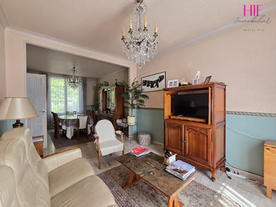 Maison traditionnelle - 103 m² - 5 pièces