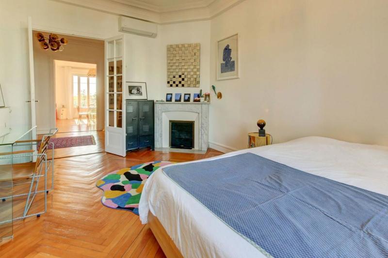 Appartement bourgeois - 141 m² - 5 pièces