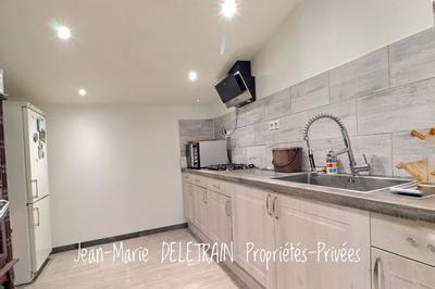 Maison - 180 m² - 6 pièces