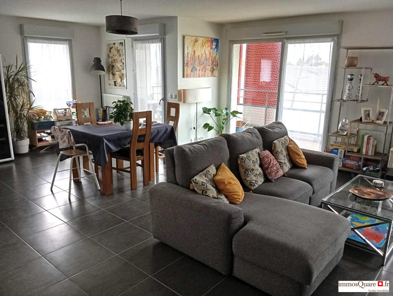 Appartement - 89 m² - 3 pièces