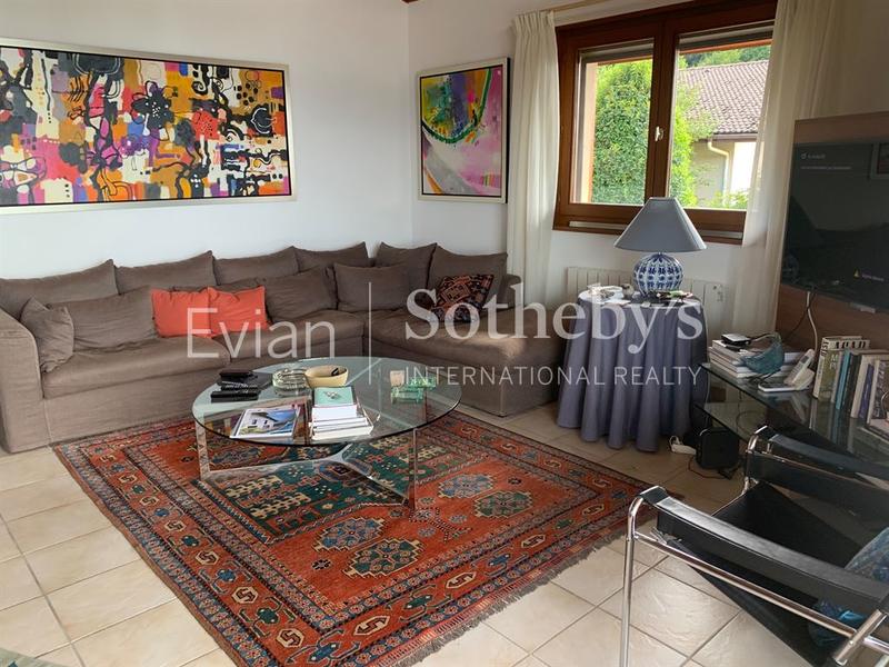 Maison - 184 m² - 6 pièces