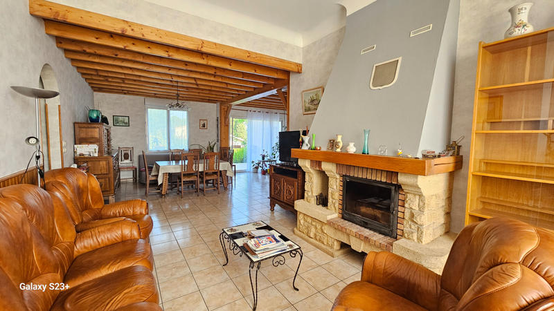 Maison - 185 m² - 5 pièces