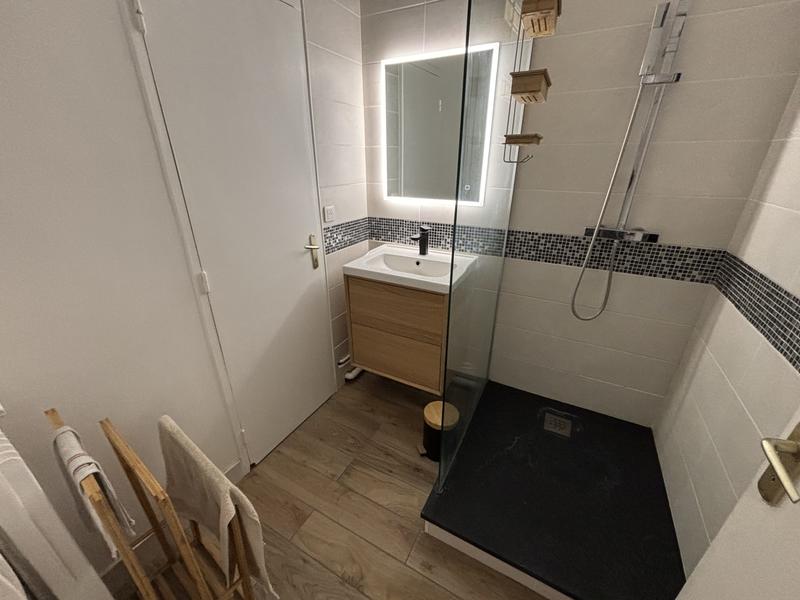 Appartement - 75 m² - 3 pièces