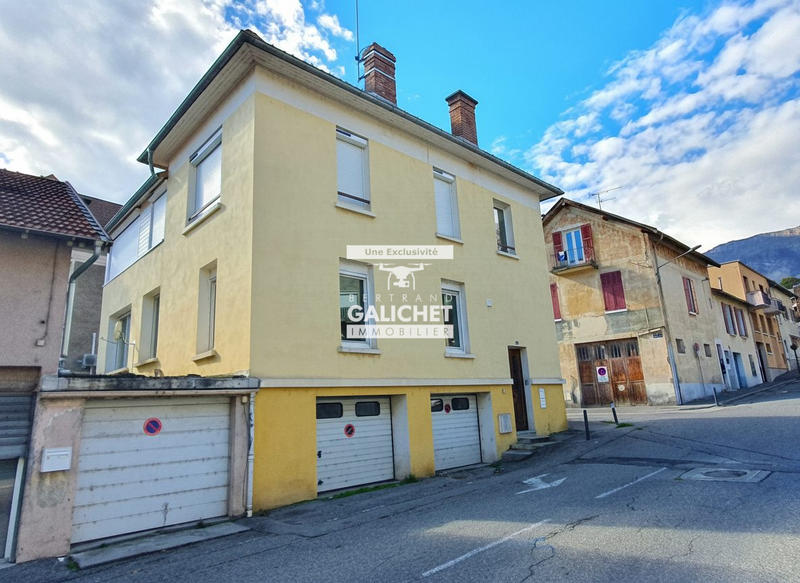 Appartement - 81 m² - 4 pièces