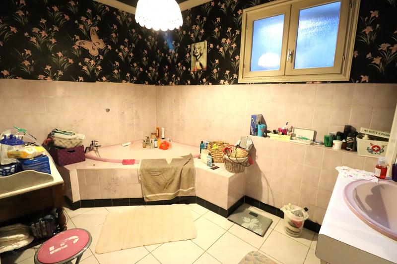 Appartement - 172 m² - 4 pièces