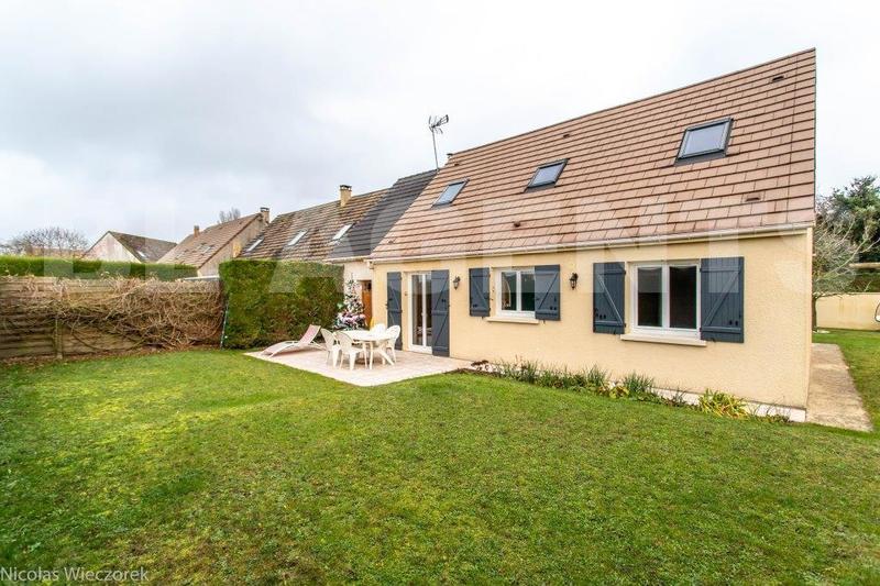 Pavillon - 110 m² - 6 pièces