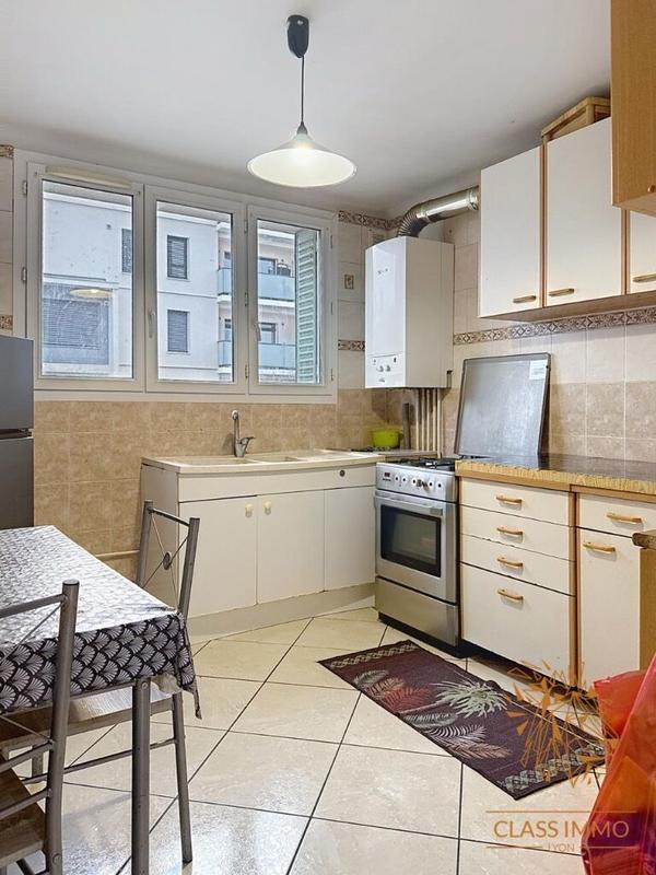 Appartement - 75 m² - 3 pièces