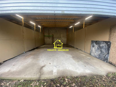 Parking / Garage - 66 m²