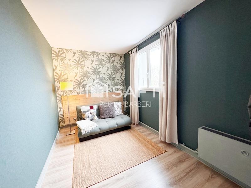 Maison - 96 m² - 5 pièces