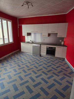 Maison - 98 m² - 5 pièces