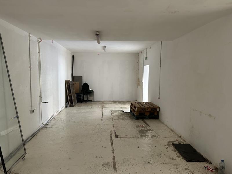 Local commercial - 230 m²