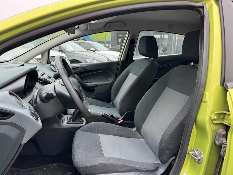 Ford Fiesta Ambiente 1.4 Tdci 68