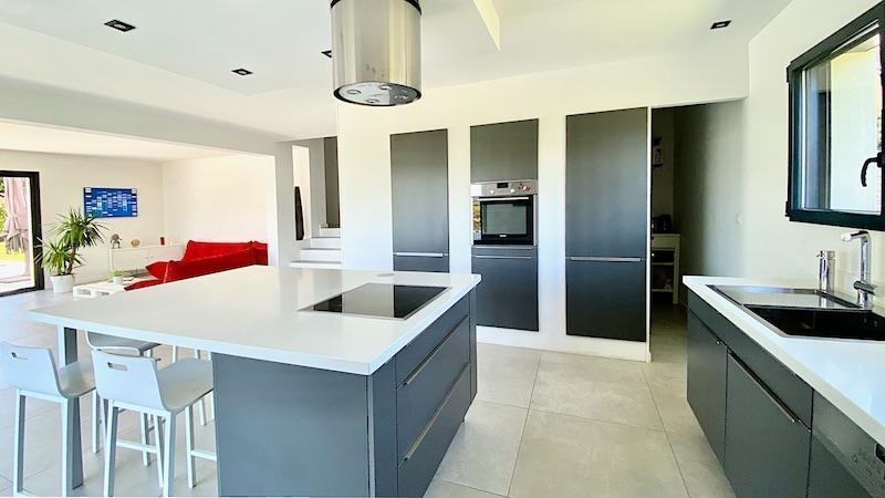 Maison - 144 m² - 5 pièces