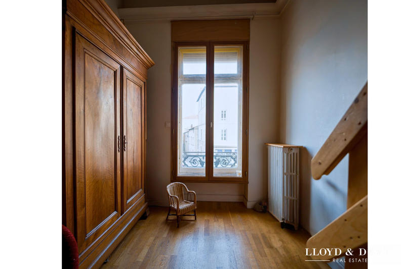 Appartement - 175 m² - 7 pièces