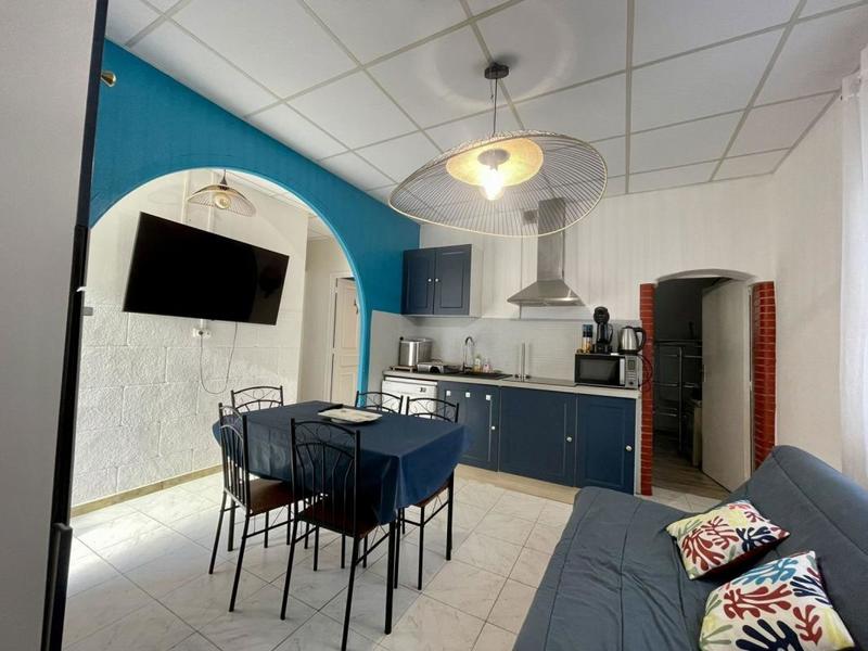 Immeuble - 122 m² - 9 pièces