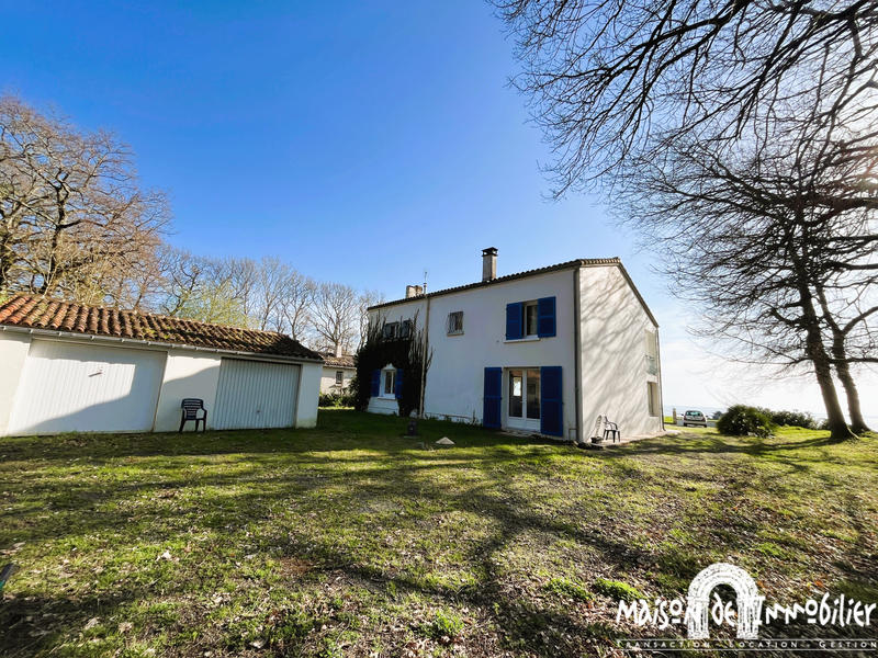 Villa - 143 m² - 5 pièces