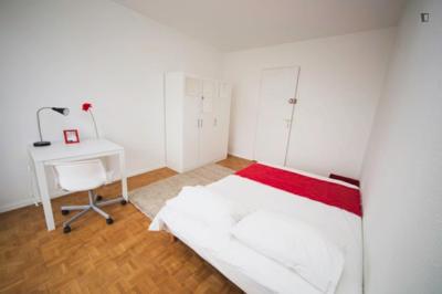 Chambre - 13 m² - 4 pièces