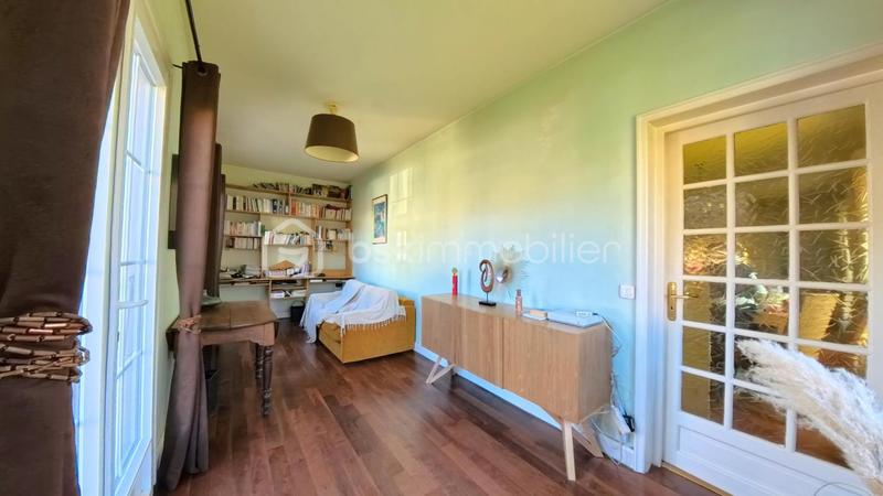 Maison - 170 m² - 7 pièces