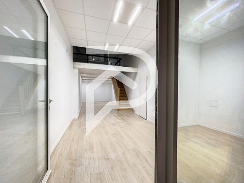 Local commercial - 54 m²