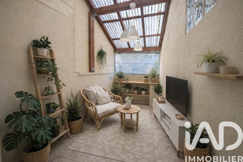 Maison - 97 m² - 5 pièces