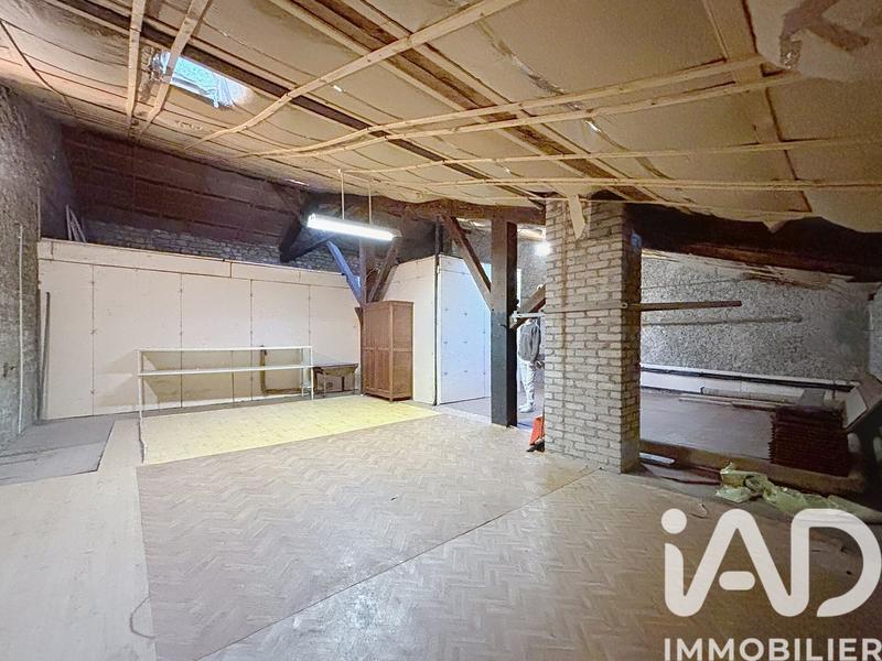 Maison - 200 m² - 8 pièces