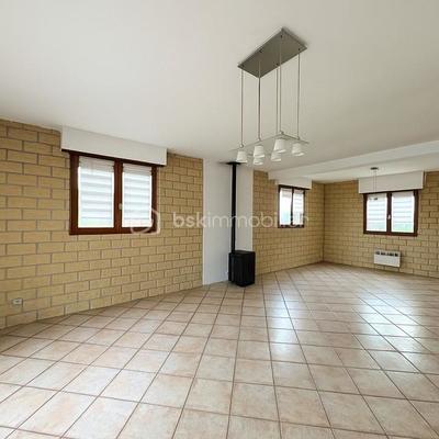 Maison traditionnelle - 126 m² - 6 pièces