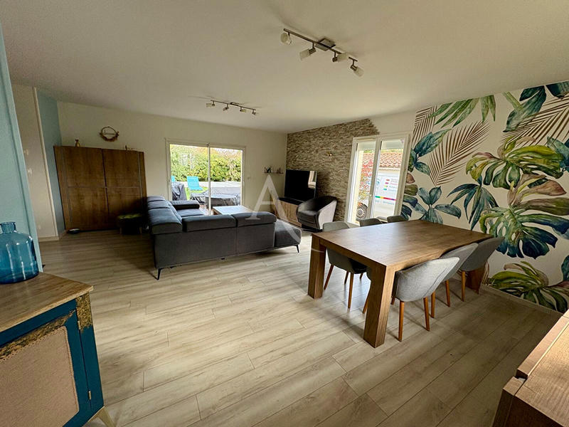 Maison - 115 m² - 5 pièces