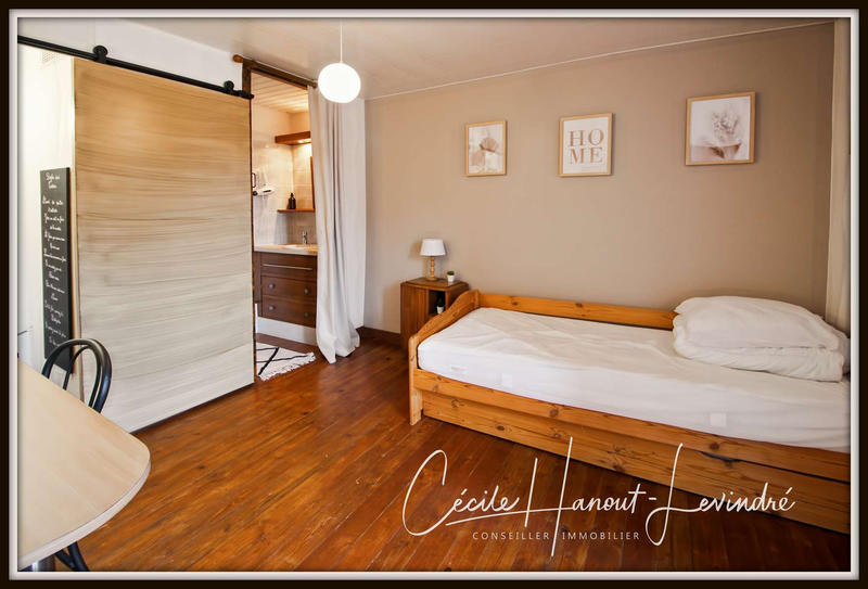 Maison - 430 m² - 18 pièces