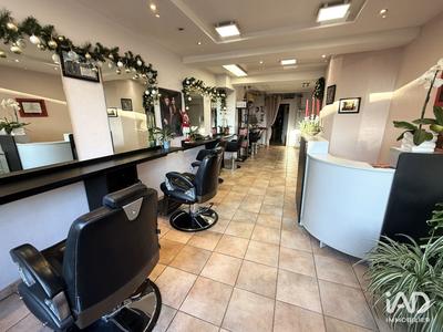 Local commercial - 110 m²