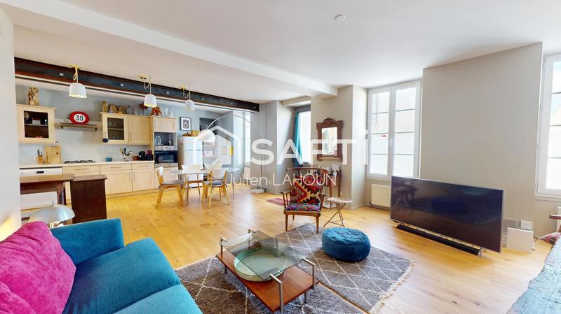 Maison - 138 m² - 5 pièces