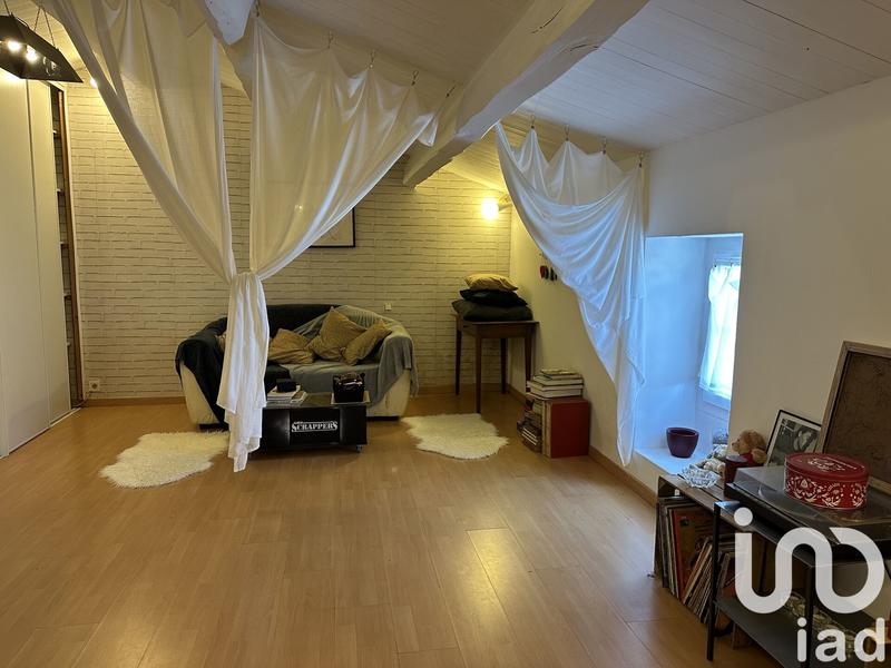 Maison - 209 m² - 8 pièces