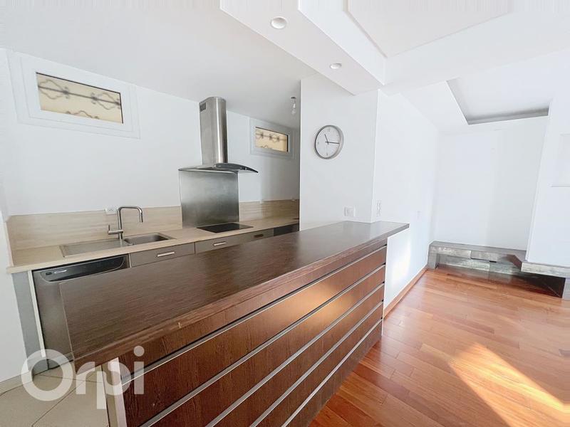 Appartement - 76 m² - 3 pièces