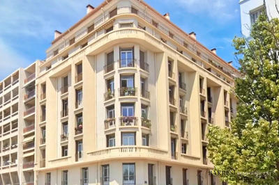 Appartement - 98 m² - 4 pièces