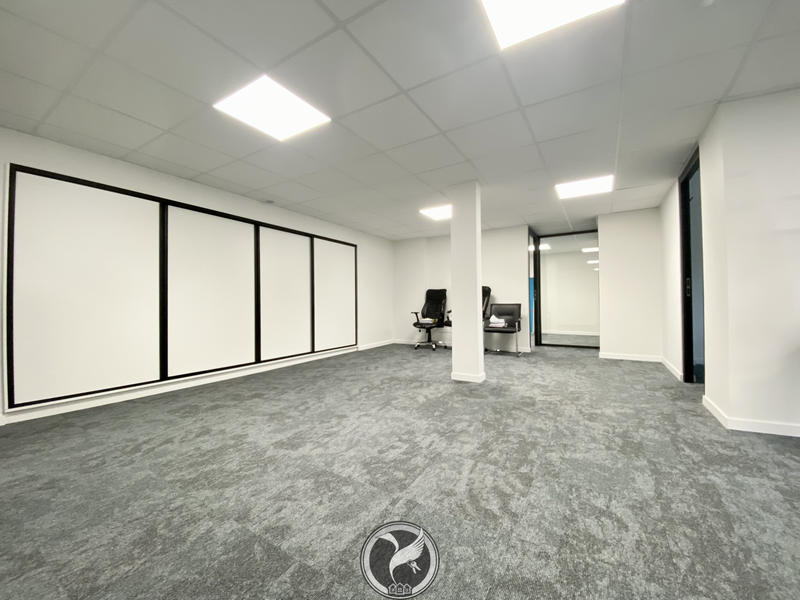 Bureau - 165 m²