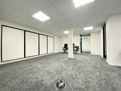 Bureau - 165 m²