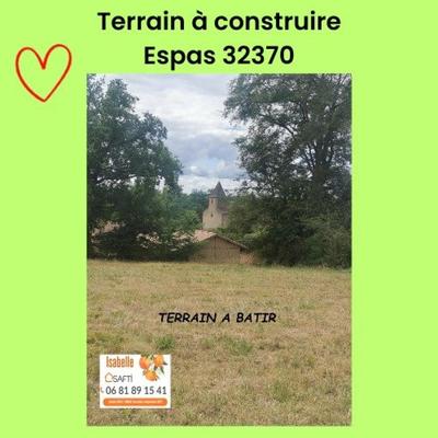 Terrain - 1 072 m²