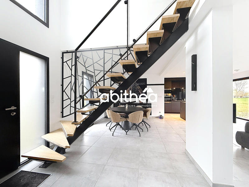 Maison - 116 m² - 5 pièces