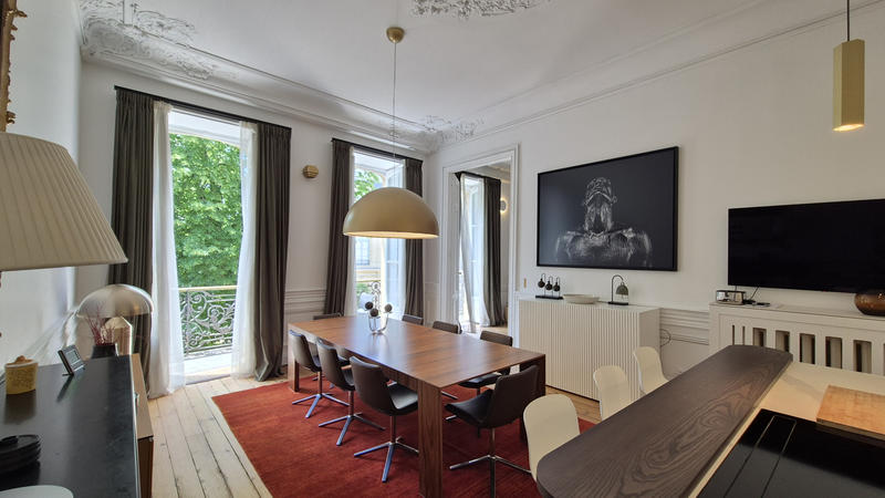 Appartement - 164 m² - 5 pièces