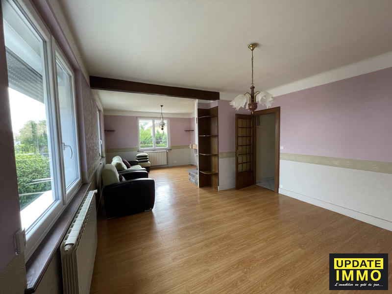 Maison - 137 m² - 8 pièces