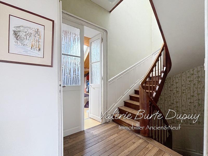 Maison - 184 m² - 7 pièces