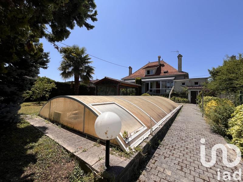 Maison - 137 m² - 6 pièces