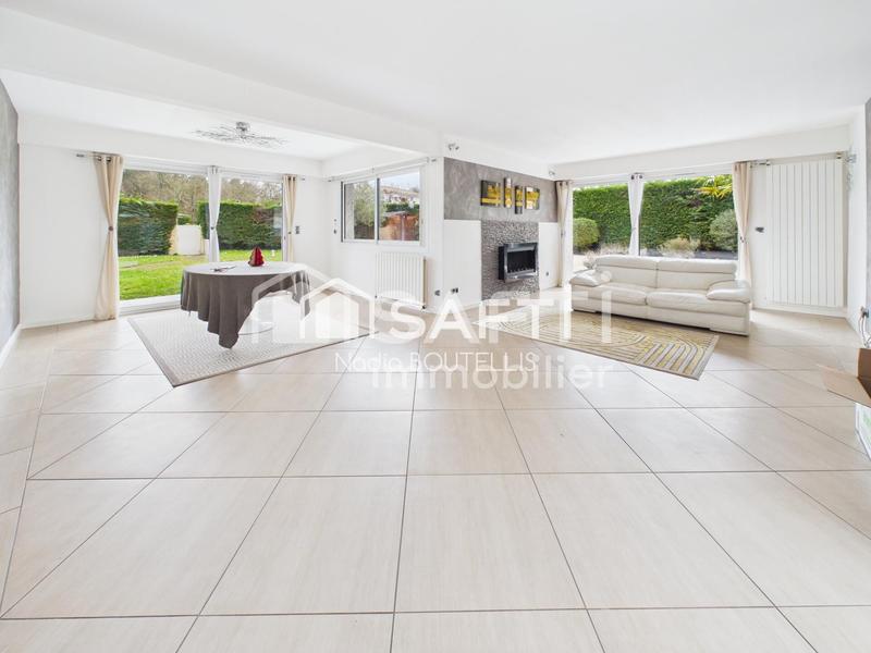 Maison - 152 m² - 5 pièces