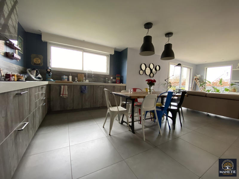 Maison - 146 m² - 6 pièces